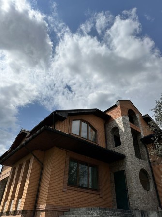 Романків Продаж будинку з власним виходом до озера - фото 1