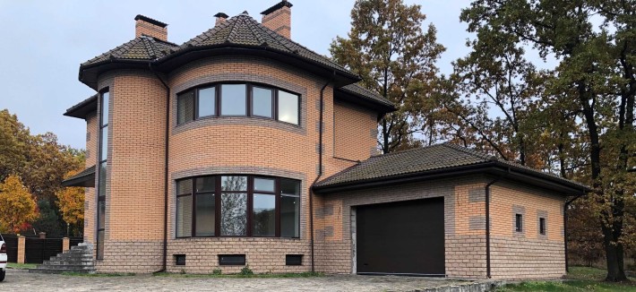 Продажа дома с подвалом 356кв на 21сот.48кВт эл.в Романково.Собств-ник - фото 1