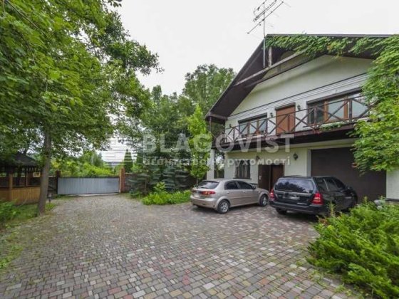 с Великие Дмировичи - Дом 265 м кв  на 48 сотках Романків