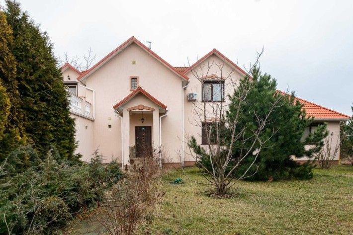 Будинок з басейном в с. Великі Дмитровичі, Новообухівська трасса - фото 1