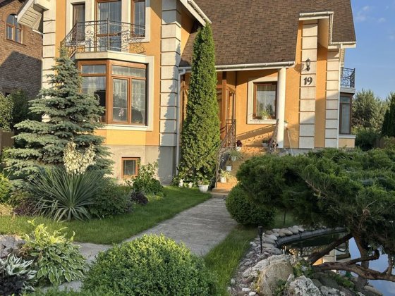 Продам будинок в с Старі Петрівці Старі Петрівці