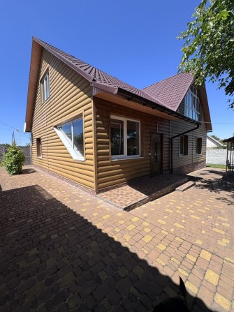 Чудовий Будинок в передмісті - фото 1