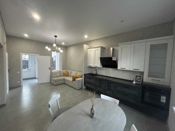 Будинок з ремонтом, меблями та технікою Хотянівка Хотянівка