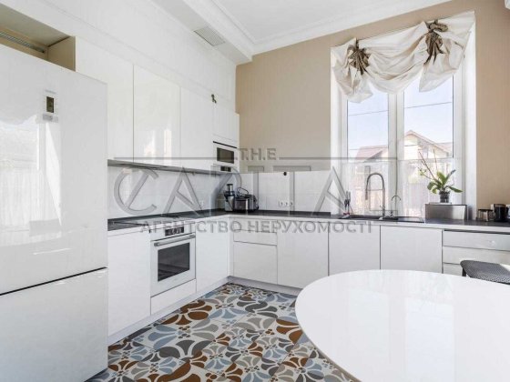 Продажа дома, с. Хотов, Киево-Святошинский р-н. Хотов