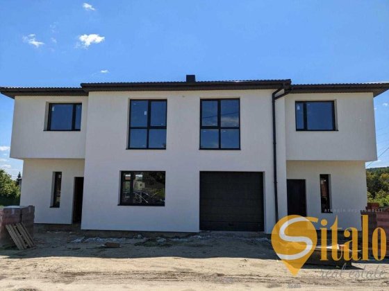 Продаж котеджу, Винники, вулиця Озерна Винники