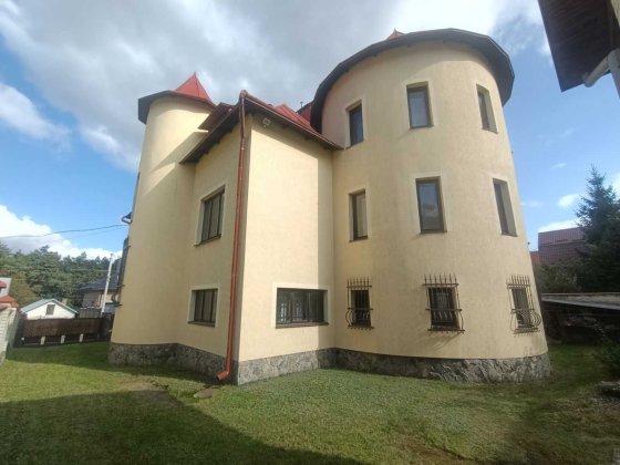 Продаж добротного будинку С.Рудне, вул. Дитяча 27 Рудное