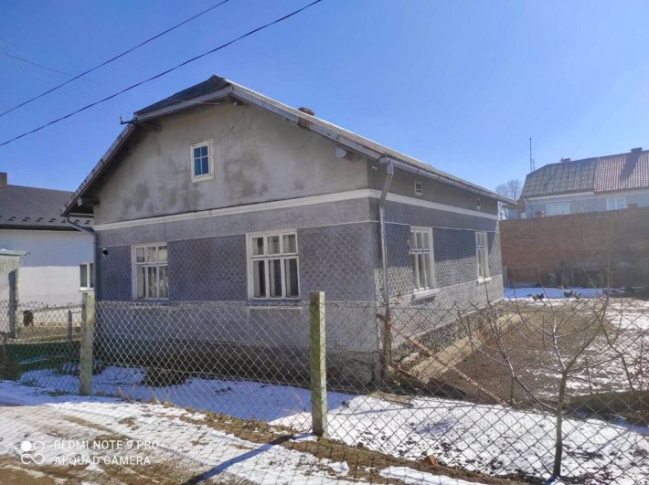 Продаж житлового будинку - фото 1