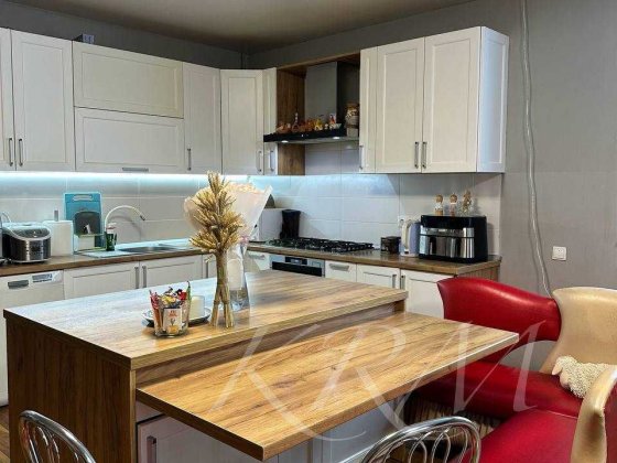 Продаж окремостоячого будинку в Брюховичах Брюховичи