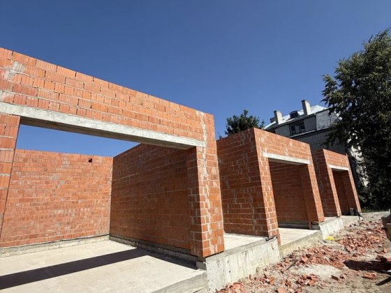 Продаж котеджу в Брюховичах. Без комісії Брюховичи