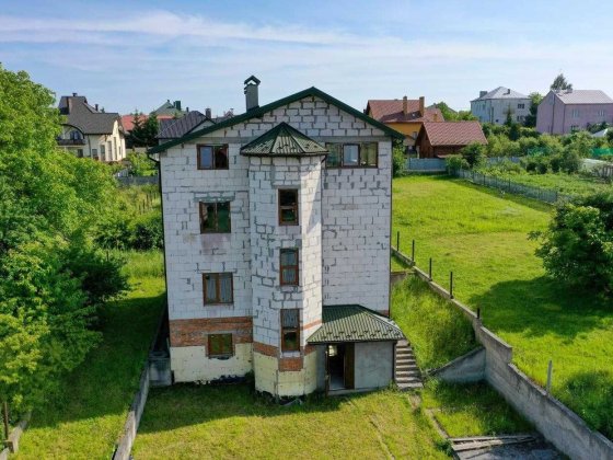 Будинок / Частковий ремонт/ Пустомити / Львів