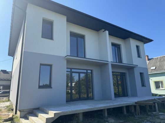 Котедж с. Зимна Вода 82000$ Зимняя Вода