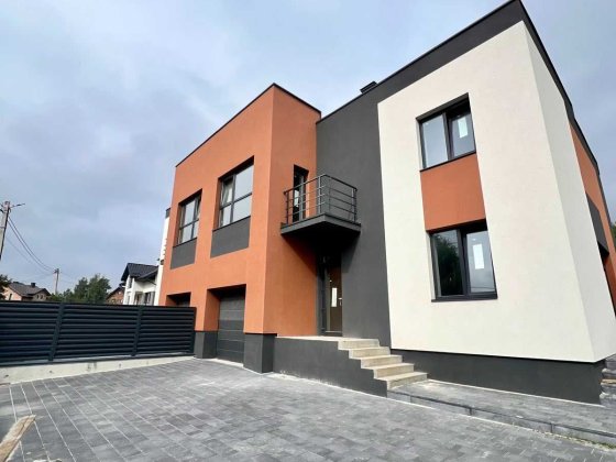 Продаж дуплекс , с. Зубра Зубра