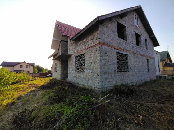 Продам новобудову