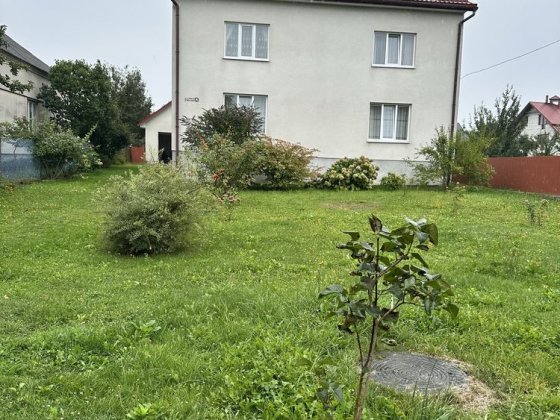 Продаж будинку з ремонтом в передмісті Львова Зимняя Вода