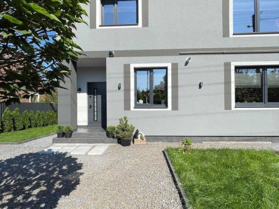 Продаж будинку 107 м² з ремонтом та меблями, Львів, Зимна вода. Зимняя Вода