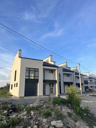 Будинок/дуплекс/0 цикл/Малехів/Львівська область - фото 1