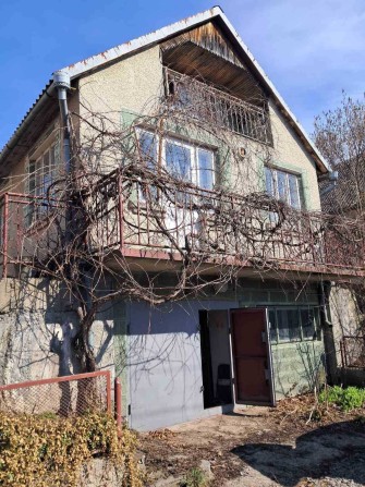 Продаж ділянки та дачного будинка біля комплесу Львівська Швейцарія - фото 1