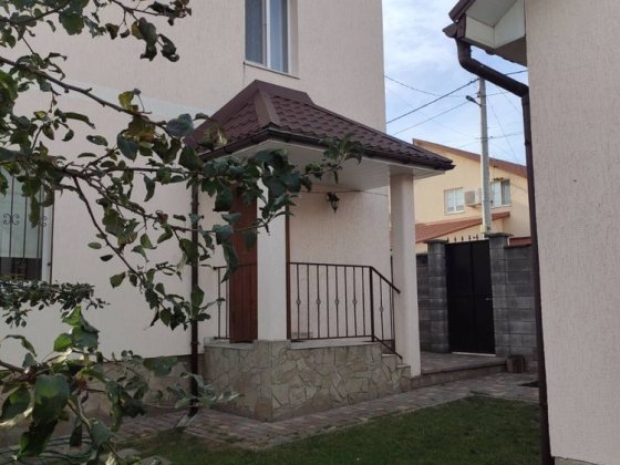 Отличный дом из ракушняка , Червоный хутор / Черноморка, с гаражом Лиманка