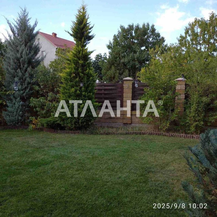 Продам Капитальный Дом на 5 сотках АГВ Место для авто Червоный Хутор - фото 1