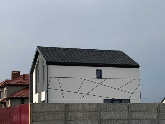 Двоповерховий будинок від власника с-ще Ліски Лески