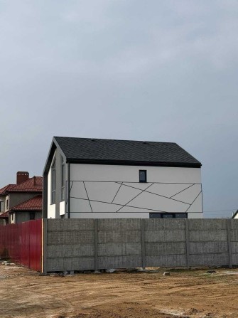 Двоповерховий будинок від власника с-ще Ліски - фото 1