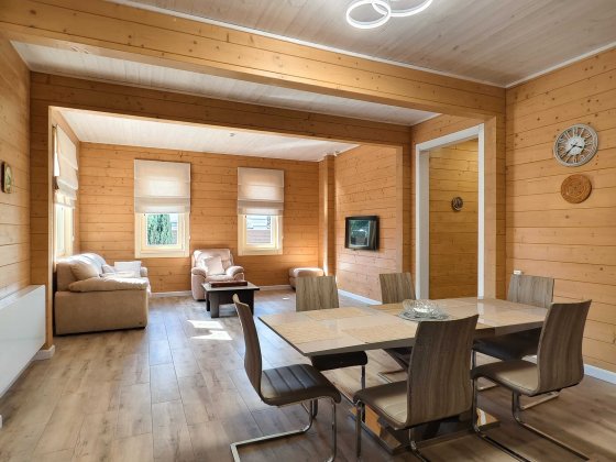 Продам Екологічний будинок у Тартусі - на березі  моря ! Лески