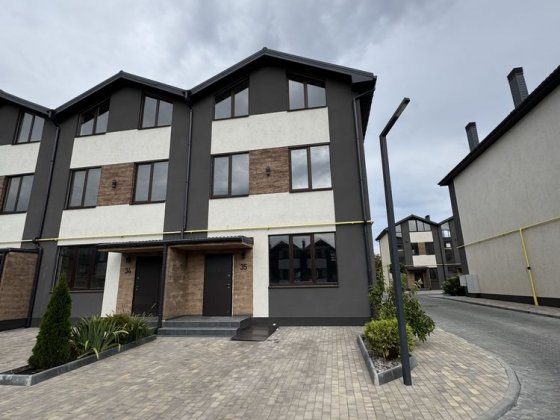 Таунхаус Авангард / Котедж / Будинок / Harmony Development / Власник Авангард