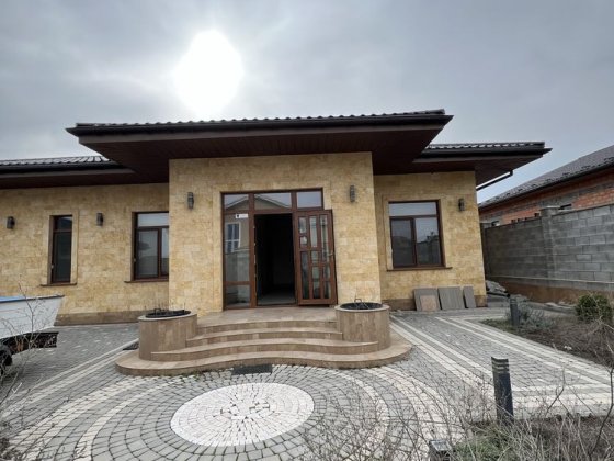 ЖМ Дайберг продам современный дом. На 10 сотках Лиманка