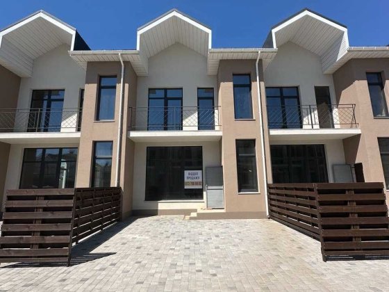 Готовый таунхаус в РАССРОЧКУ от застройщика. Дайберг / Червоный Хутор Лиманка