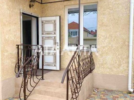 Продаётся компактный, удобный дом   с ремонтом и мебелью Лиманка