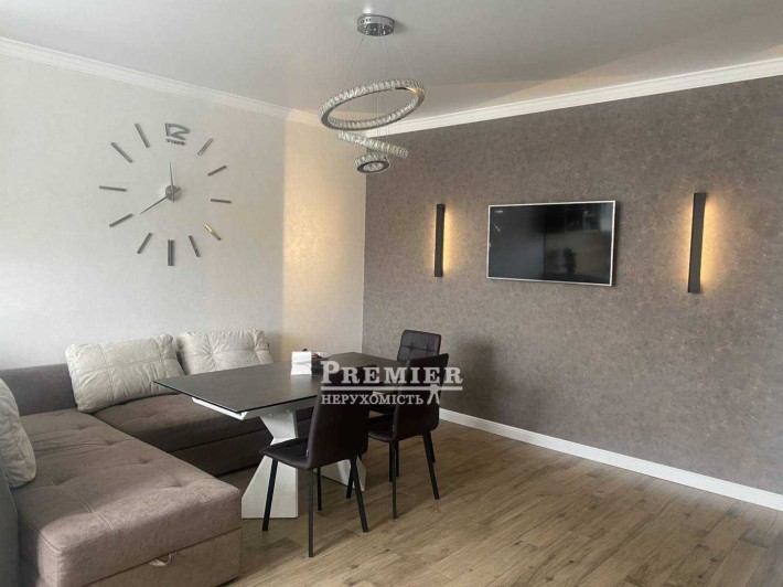 Продам сучасний будинок в Фонтанці - фото 1