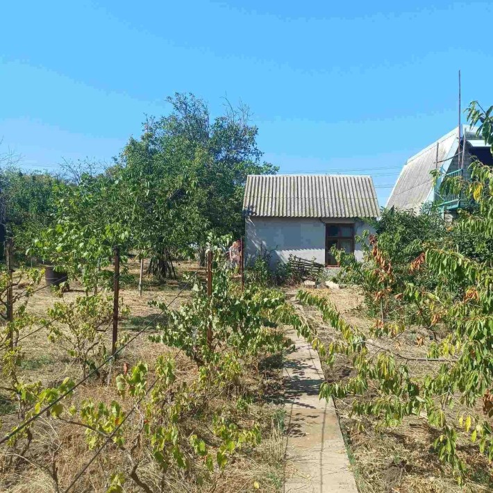 Продам дачу за приемлемую сумму в черте города - фото 1