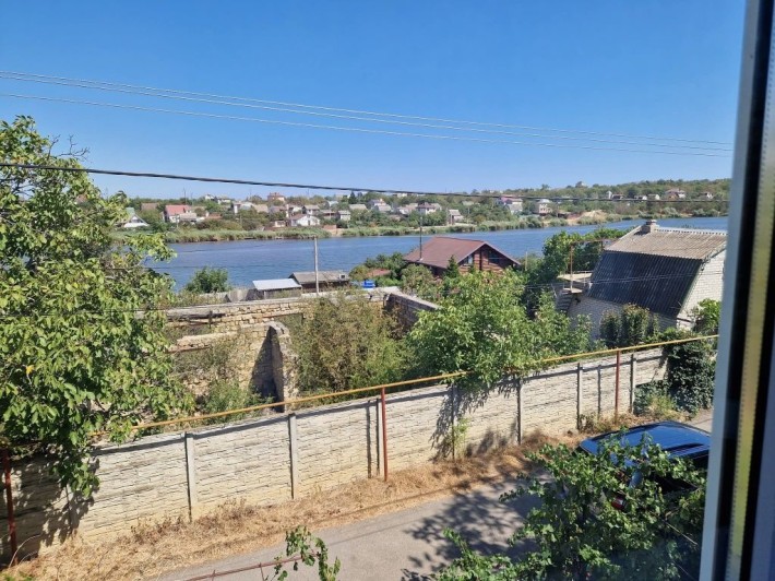 Дом-дача с видом на озеро - фото 1