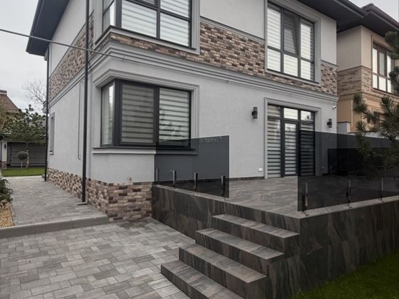 Новый дом с ремонтом, гаражом, Таирова Лиманка