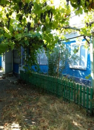 Срочно продам  Дом в Новоселовке {10км от Подольска} - фото 1