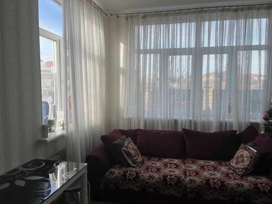 Двухэтажный дом в Совиньоне.Рядом с морем.  130м2 Бурлача Балка