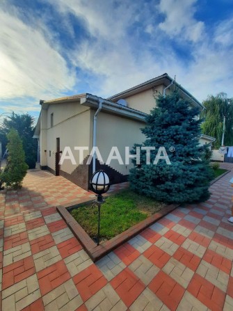 Дом для жизни и коммерции в Сухом лимане - фото 1