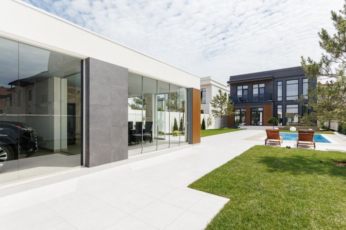 Продажа элитного дома в Совиньоне! Рассрочка. - фото 1