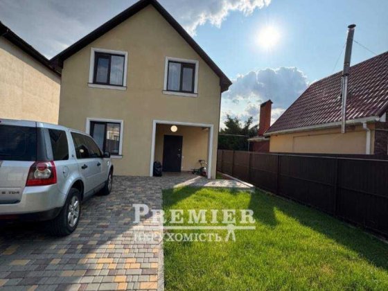 Просторий і затишний будинок 120м2 Меблі та техніка Ділянка 5,5соток Усатово