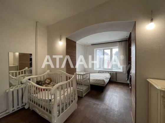 Большой и добротный дом в Усатово! Усатове