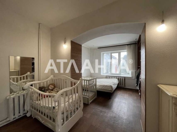 Большой и добротный дом в Усатово! - фото 1