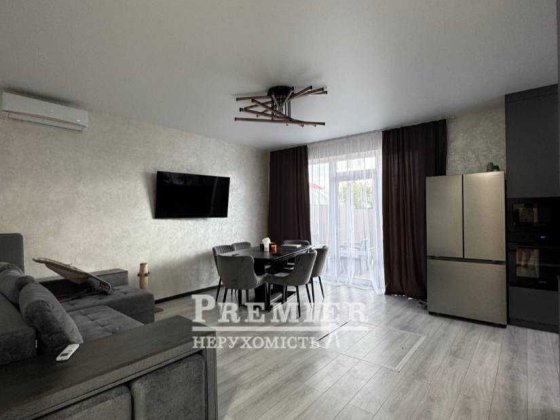 Продам сучасний двоповерховий будинок Усатово