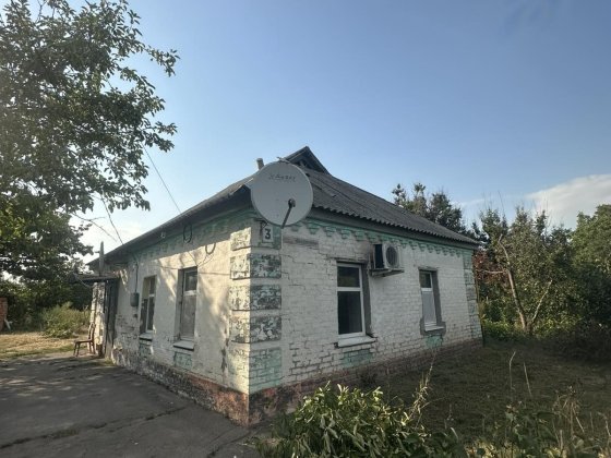 Будинок район 3 школи Хорол