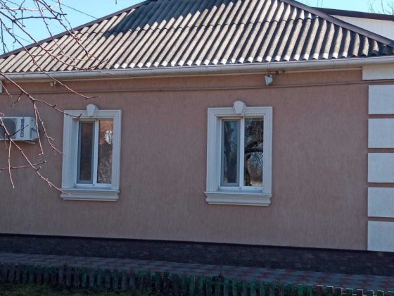 Продаж будинку м.Глобине Глобине