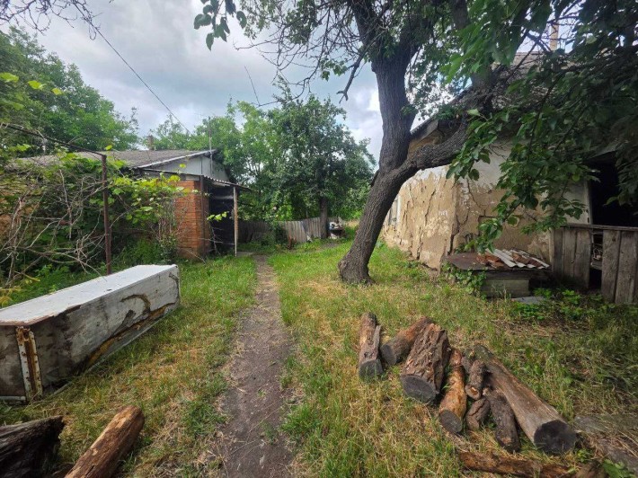 Продам земельну ділянку з будинком - фото 1