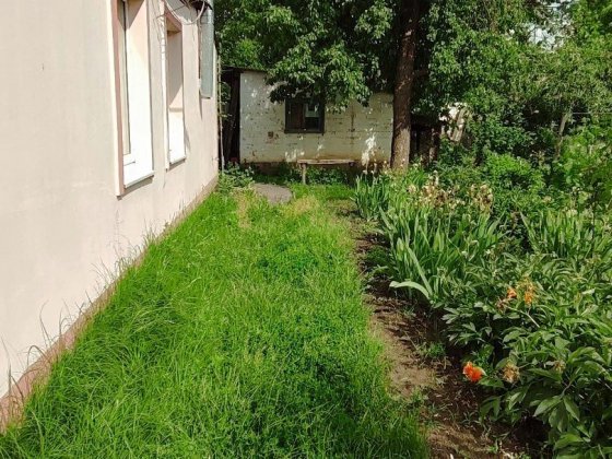 Продаж будинку в центрі Решетилівка