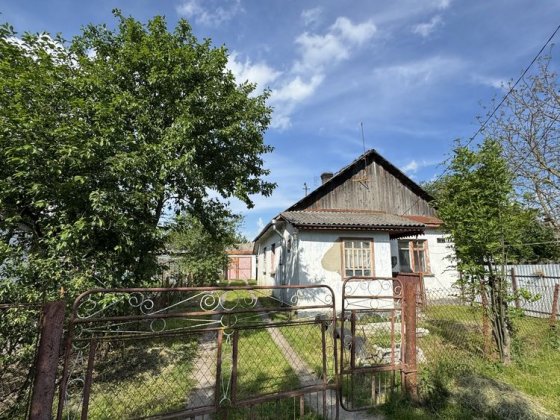 Продається половина будинку, будинок Костополь