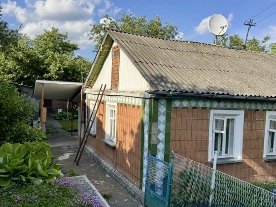 Продаю будинок у Квасилові Красилів