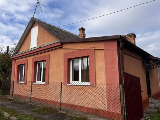 ПРОДАЖ 2к квартири БУДИНОК) вул. Козацька Острог