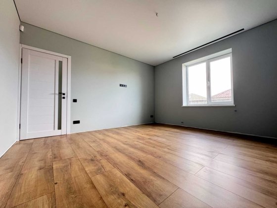 р Продається новий окремий будинок, 5 кімнат Бармаки